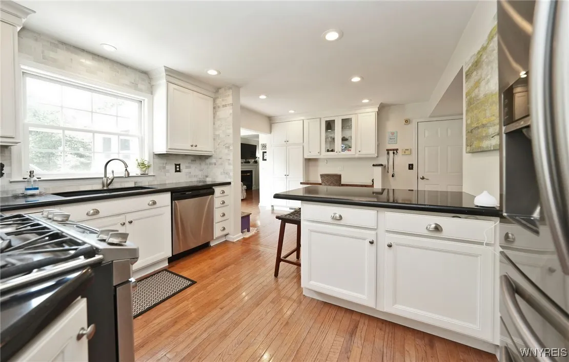 1687 Schoellkopf Road, Hamburg, New York 14085, Hamburg, New York 14085, 4 Bedrooms Bedrooms, 9 Rooms Rooms,2 BathroomsBathrooms,Residential,For Sale,1687 Schoellkopf Road, Hamburg, New York 14085,B1624173