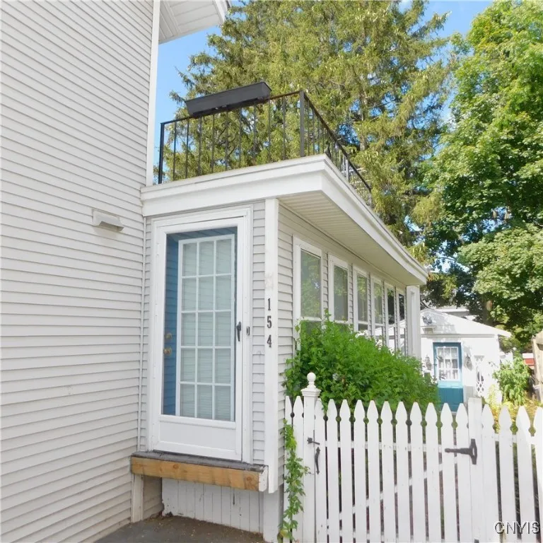 154 Maplehurst Avenue, Syracuse, New York 13208, Syracuse, New York 13208, 3 Bedrooms Bedrooms, 6 Rooms Rooms,2 BathroomsBathrooms,Residential,Closed,154 Maplehurst Avenue, Syracuse, New York 13208,0,S1624745