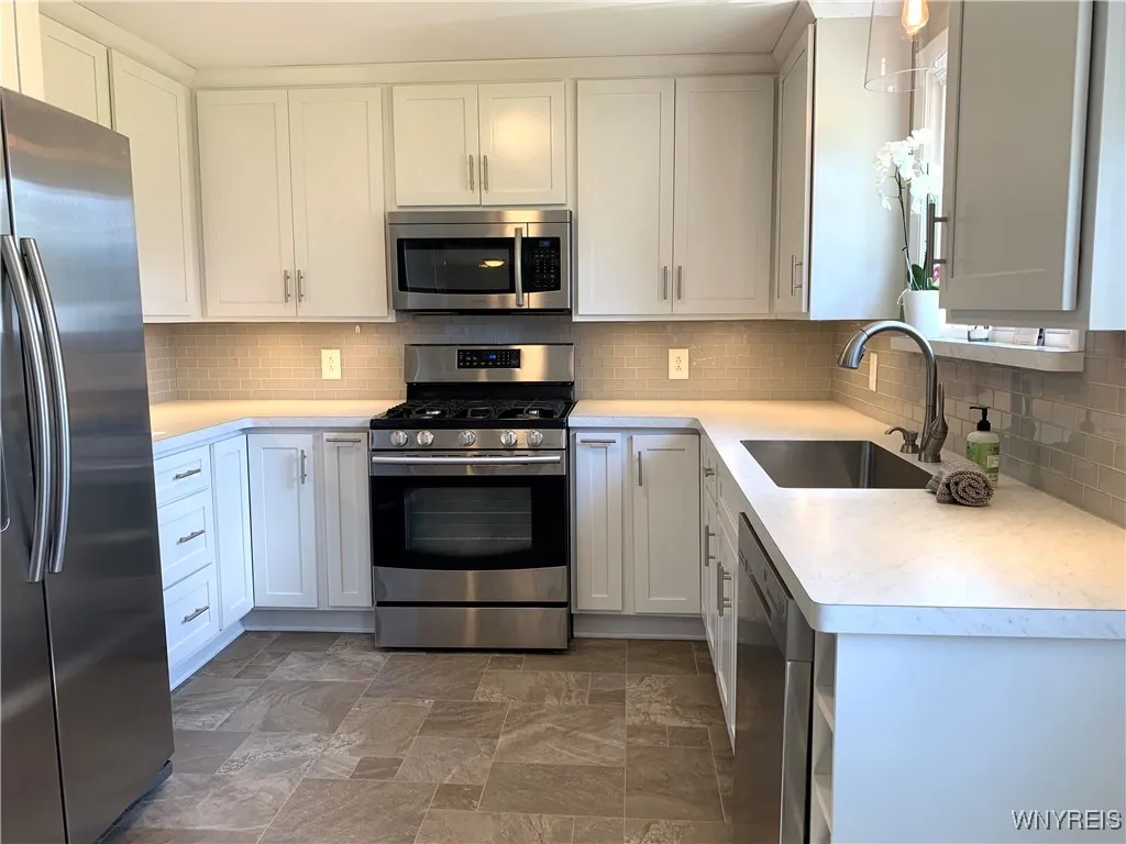39 Joann Drive, West Seneca, New York 14224, West Seneca, New York 14224, 3 Bedrooms Bedrooms, 6 Rooms Rooms,1 BathroomBathrooms,Residential,Closed,39 Joann Drive, West Seneca, New York 14224,0,B1624800