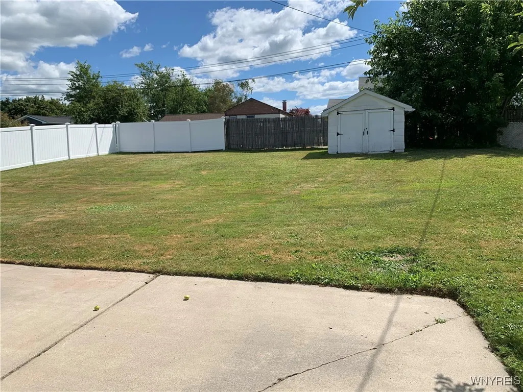 39 Joann Drive, West Seneca, New York 14224, West Seneca, New York 14224, 3 Bedrooms Bedrooms, 6 Rooms Rooms,1 BathroomBathrooms,Residential,Closed,39 Joann Drive, West Seneca, New York 14224,0,B1624800