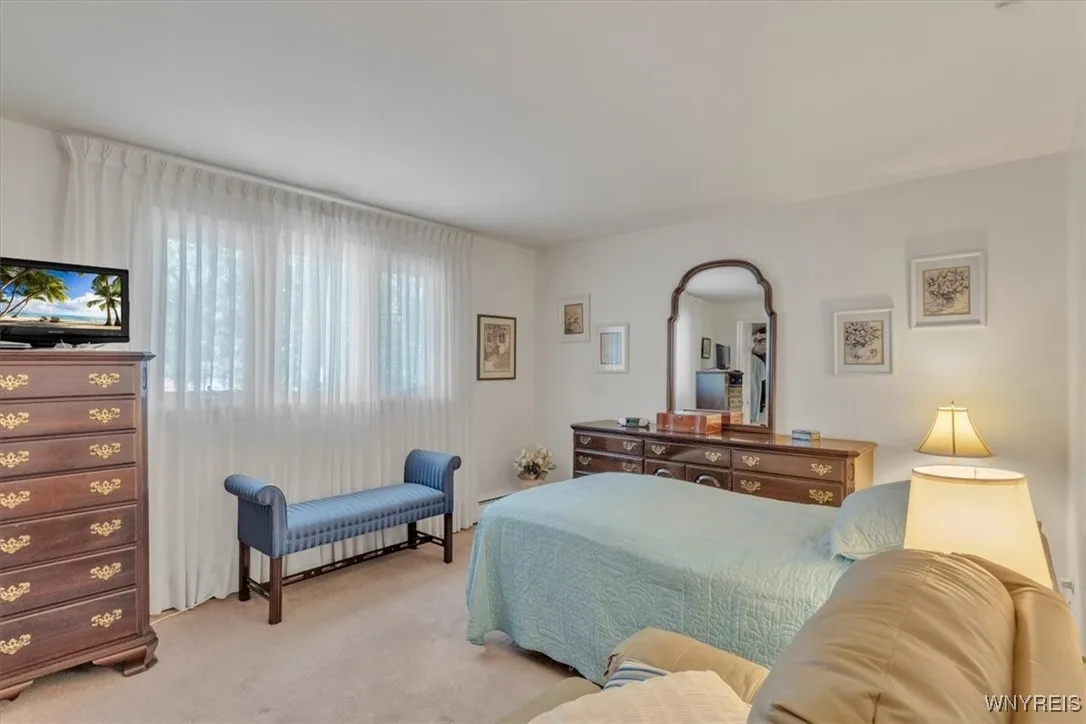 133 Brookpark Drive, Amherst, New York 14228, Amherst, New York 14228, 3 Bedrooms Bedrooms, 8 Rooms Rooms,1 BathroomBathrooms,Residential,Closed,133 Brookpark Drive, Amherst, New York 14228,0,B1624000