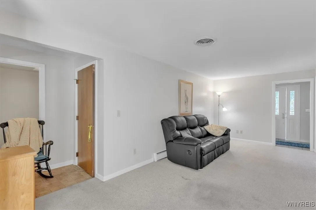 133 Brookpark Drive, Amherst, New York 14228, Amherst, New York 14228, 3 Bedrooms Bedrooms, 8 Rooms Rooms,1 BathroomBathrooms,Residential,Closed,133 Brookpark Drive, Amherst, New York 14228,0,B1624000