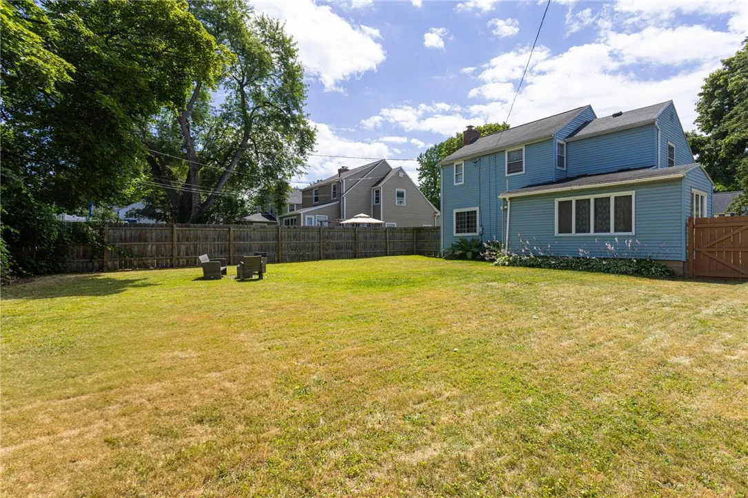 18 Acton Street, Greece, New York 14615, Greece, New York 14615, 3 Bedrooms Bedrooms, 7 Rooms Rooms,1 BathroomBathrooms,Residential,Closed,18 Acton Street, Greece, New York 14615,0,R1622813