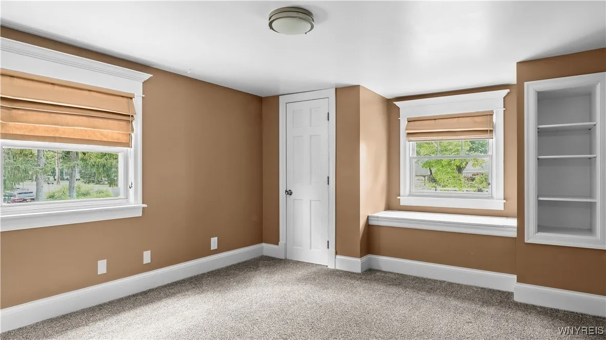 4479 Clark Street, Hamburg, New York 14075, Hamburg, New York 14075, 3 Bedrooms Bedrooms, 6 Rooms Rooms,1 BathroomBathrooms,Residential,For Sale,4479 Clark Street, Hamburg, New York 14075,B1624267