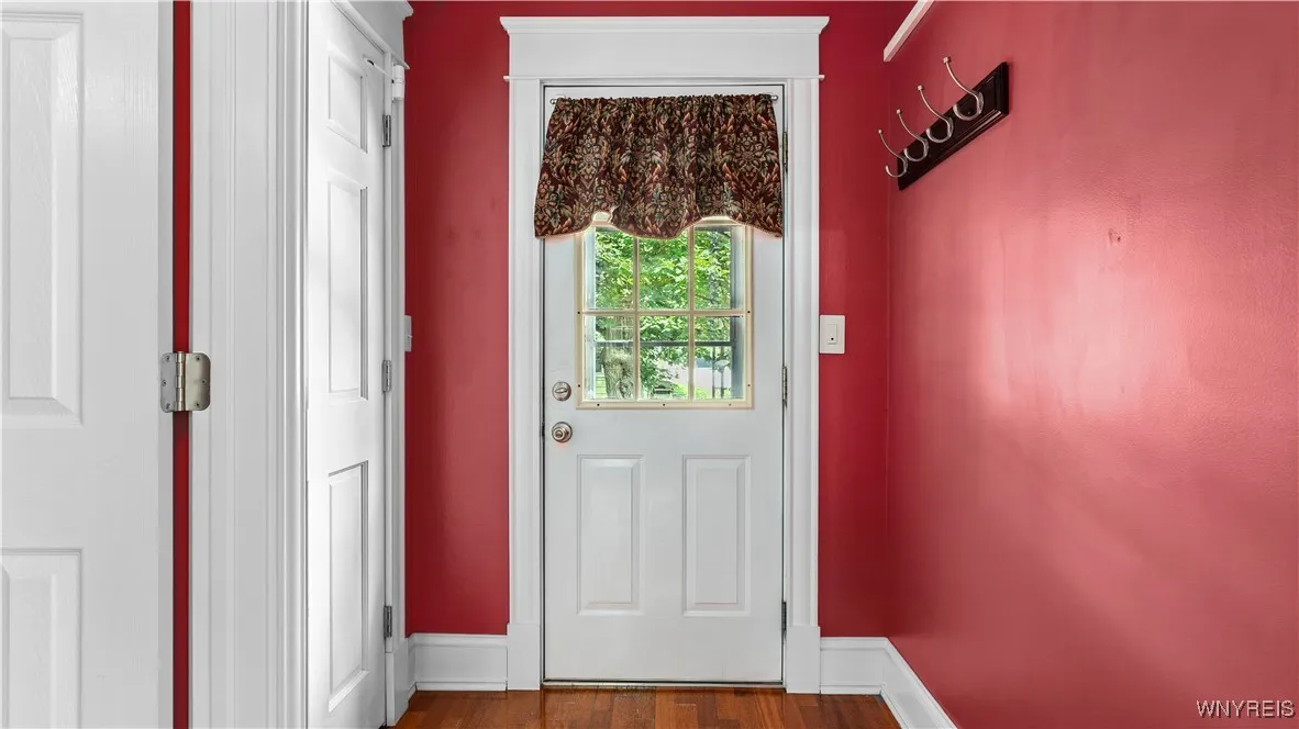 4479 Clark Street, Hamburg, New York 14075, Hamburg, New York 14075, 3 Bedrooms Bedrooms, 6 Rooms Rooms,1 BathroomBathrooms,Residential,For Sale,4479 Clark Street, Hamburg, New York 14075,B1624267