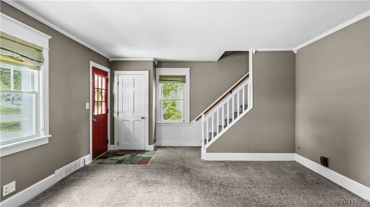 4479 Clark Street, Hamburg, New York 14075, Hamburg, New York 14075, 3 Bedrooms Bedrooms, 6 Rooms Rooms,1 BathroomBathrooms,Residential,For Sale,4479 Clark Street, Hamburg, New York 14075,B1624267