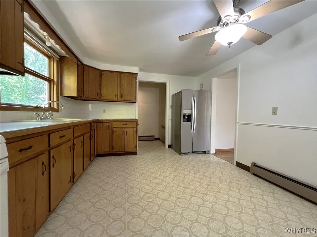 1312 Doebler Drive, North Tonawanda, New York 1412, North Tonawanda, New York 14120, 3 Bedrooms Bedrooms, 8 Rooms Rooms,1 BathroomBathrooms,Residential,Closed,1312 Doebler Drive, North Tonawanda, New York 1412,0,B1624758