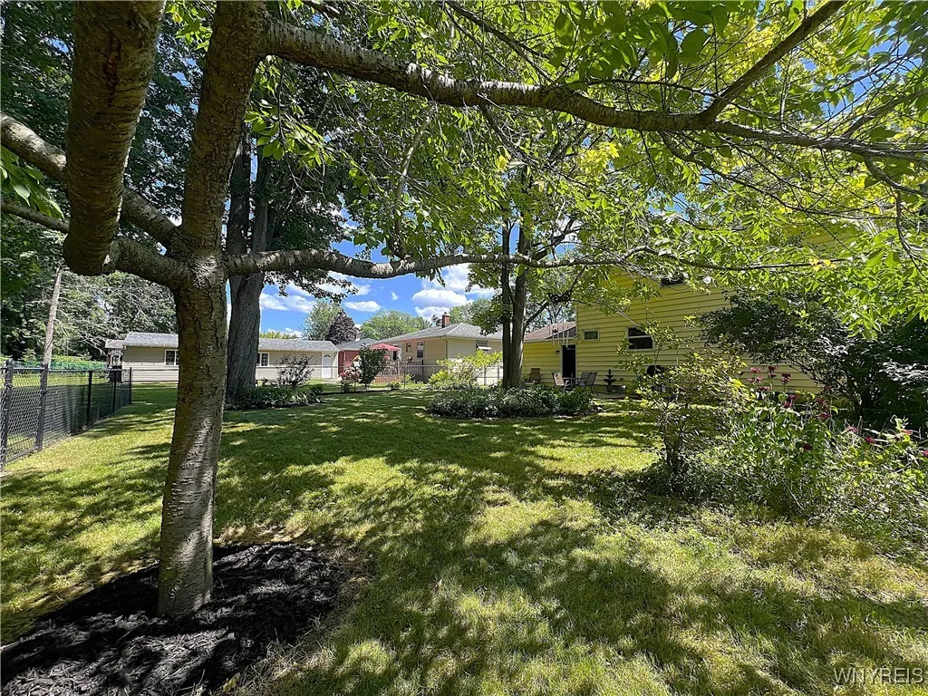 1312 Doebler Drive, North Tonawanda, New York 1412, North Tonawanda, New York 14120, 3 Bedrooms Bedrooms, 8 Rooms Rooms,1 BathroomBathrooms,Residential,Closed,1312 Doebler Drive, North Tonawanda, New York 1412,0,B1624758