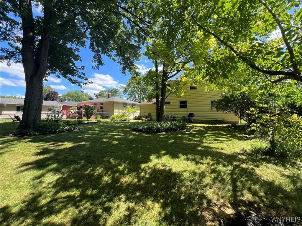 1312 Doebler Drive, North Tonawanda, New York 1412, North Tonawanda, New York 14120, 3 Bedrooms Bedrooms, 8 Rooms Rooms,1 BathroomBathrooms,Residential,Closed,1312 Doebler Drive, North Tonawanda, New York 1412,0,B1624758