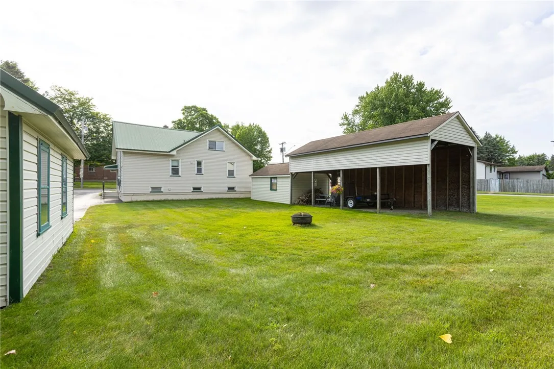 1003 Chili Center Coldwater Road, Chili, New York, Chili, New York 14624, 2 Bedrooms Bedrooms, 6 Rooms Rooms,1 BathroomBathrooms,Residential,Closed,1003 Chili Center Coldwater Road, Chili, New York ,0,R1624524