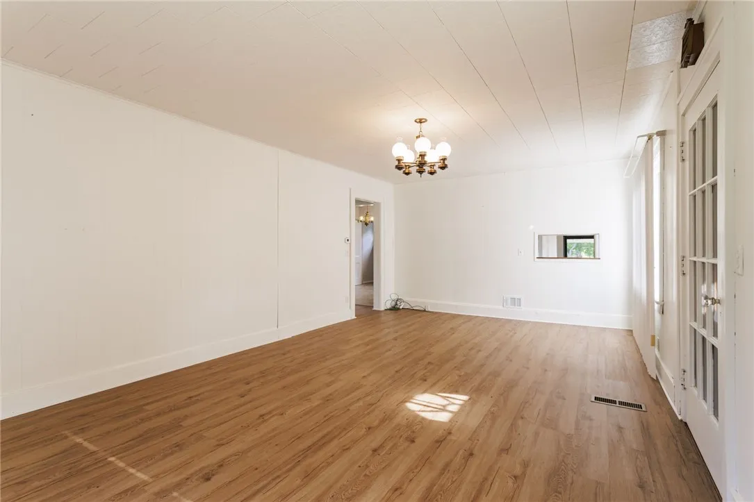 1003 Chili Center Coldwater Road, Chili, New York, Chili, New York 14624, 2 Bedrooms Bedrooms, 6 Rooms Rooms,1 BathroomBathrooms,Residential,Closed,1003 Chili Center Coldwater Road, Chili, New York ,0,R1624524