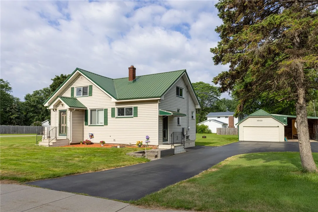1003 Chili Center Coldwater Road, Chili, New York, Chili, New York 14624, 2 Bedrooms Bedrooms, 6 Rooms Rooms,1 BathroomBathrooms,Residential,Closed,1003 Chili Center Coldwater Road, Chili, New York ,0,R1624524