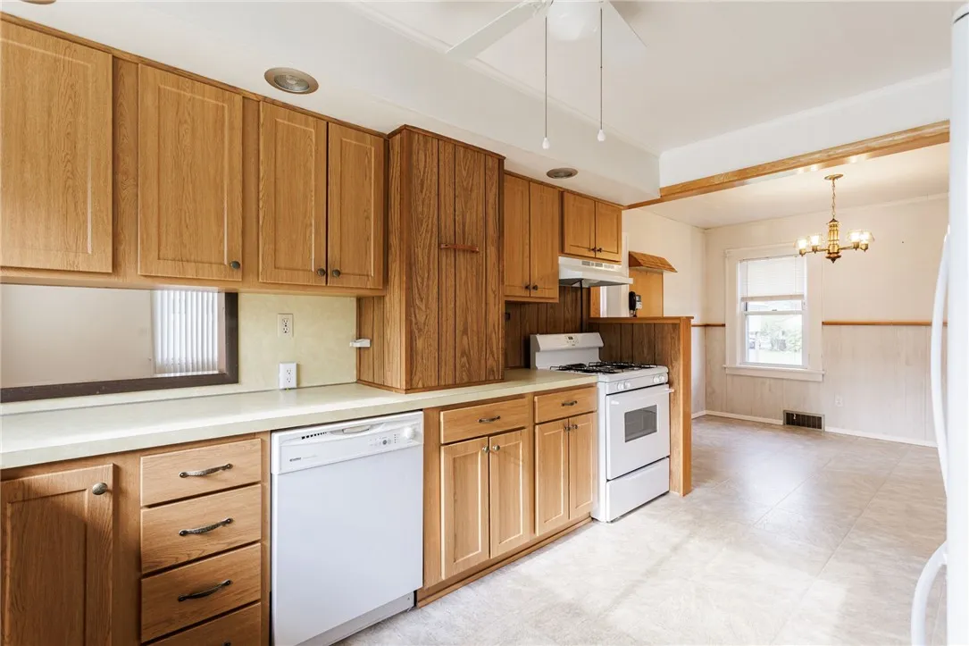 1003 Chili Center Coldwater Road, Chili, New York, Chili, New York 14624, 2 Bedrooms Bedrooms, 6 Rooms Rooms,1 BathroomBathrooms,Residential,Closed,1003 Chili Center Coldwater Road, Chili, New York ,0,R1624524