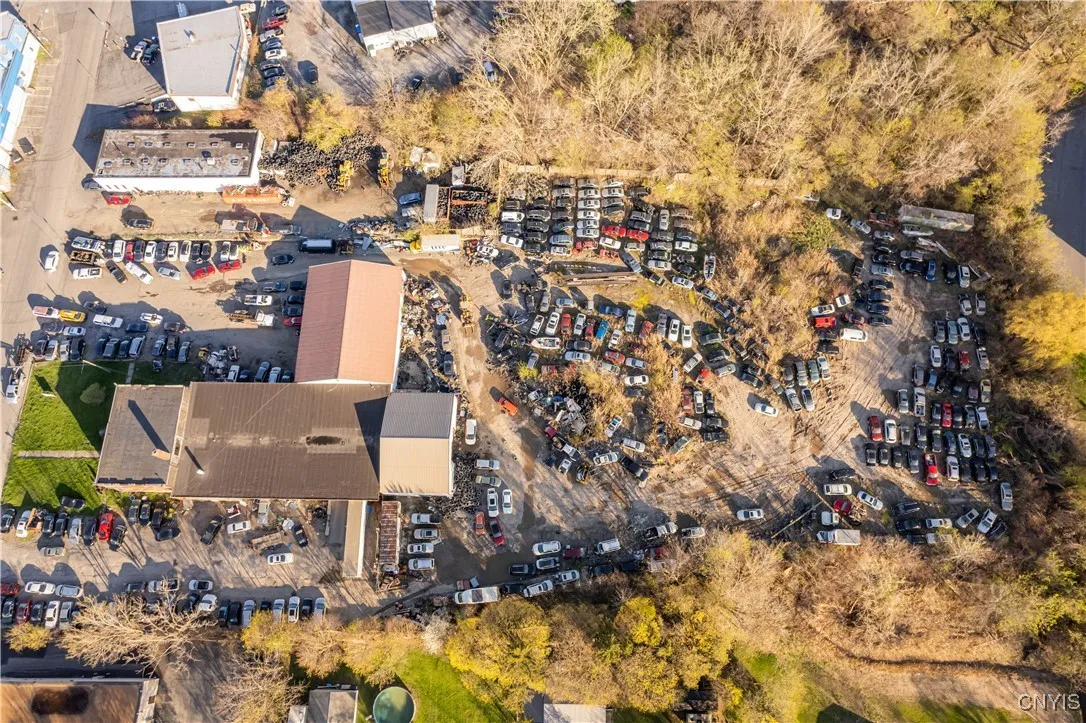 17 Dippold Avenue, Salina, New York 13208, Salina, New York 13208, ,Commercial Lease,For Rent,17 Dippold Avenue, Salina, New York 13208,S1619539
