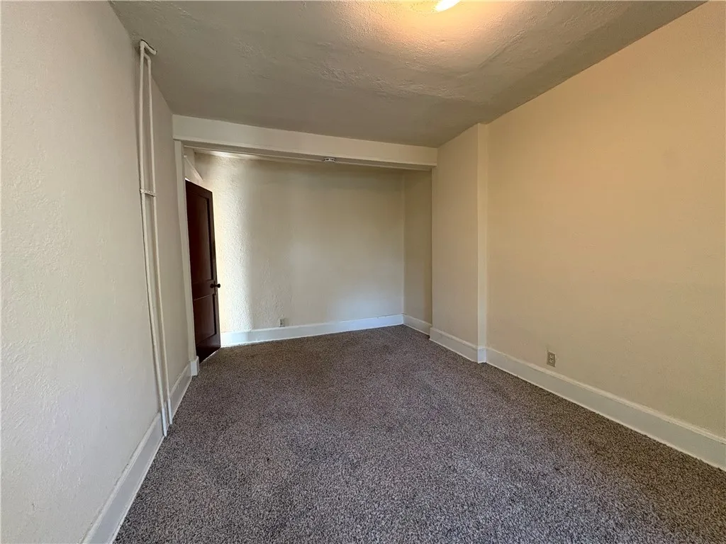11 Kearney Street, Oneonta, New York 13820, Oneonta, New York 13820, 1 Bedroom Bedrooms, 4 Rooms Rooms,1 BathroomBathrooms,Residential Lease,For Rent,11 Kearney Street, Oneonta, New York 13820,R1624831