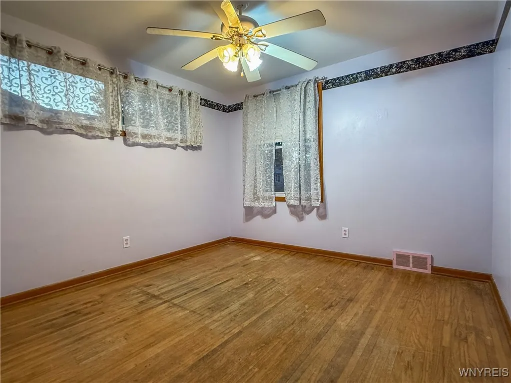 41 Kerr Avenue, Tonawanda, New York 14150, Tonawanda, New York 14150, 3 Bedrooms Bedrooms, 5 Rooms Rooms,1 BathroomBathrooms,Residential,Closed,41 Kerr Avenue, Tonawanda, New York 14150,0,B1624223