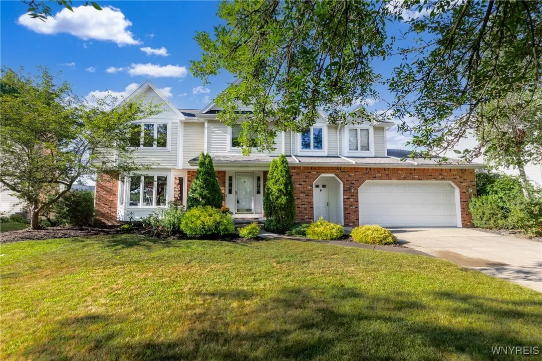 55 Hunt Club Circle, Amherst, New York 14051, Amherst, New York 14051, 4 Bedrooms Bedrooms, 9 Rooms Rooms,2 BathroomsBathrooms,Residential,Closed,55 Hunt Club Circle, Amherst, New York 14051,0,B1619734