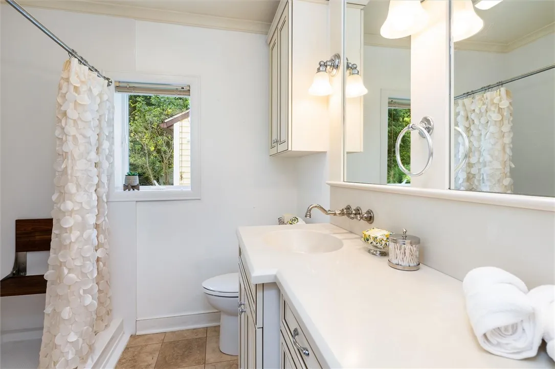 15 Penhurst Road, Brighton, New York 14610, Brighton, New York 14610, 2 Bedrooms Bedrooms, 6 Rooms Rooms,1 BathroomBathrooms,Residential,Closed,15 Penhurst Road, Brighton, New York 14610,0,R1623063