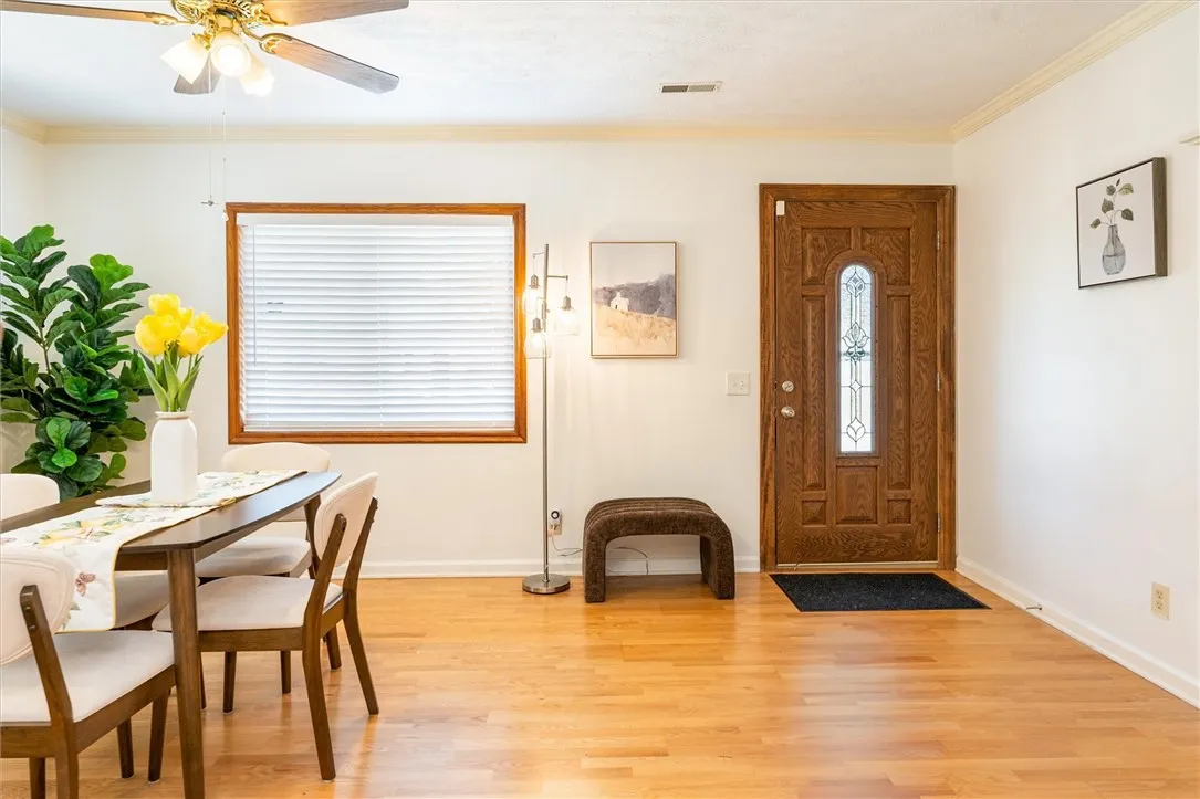 entry into dining room