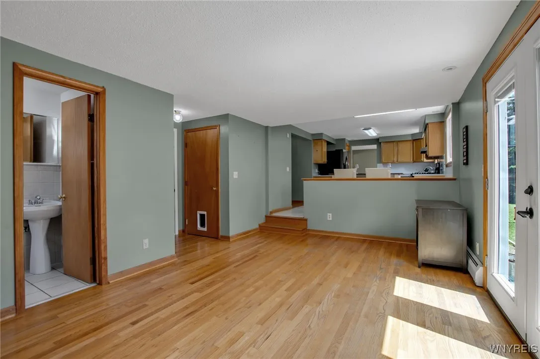 33 Windtree Lane, West Seneca, New York 14224, West Seneca, New York 14224, 3 Bedrooms Bedrooms, 7 Rooms Rooms,1 BathroomBathrooms,Residential,Closed,33 Windtree Lane, West Seneca, New York 14224,0,B1624684