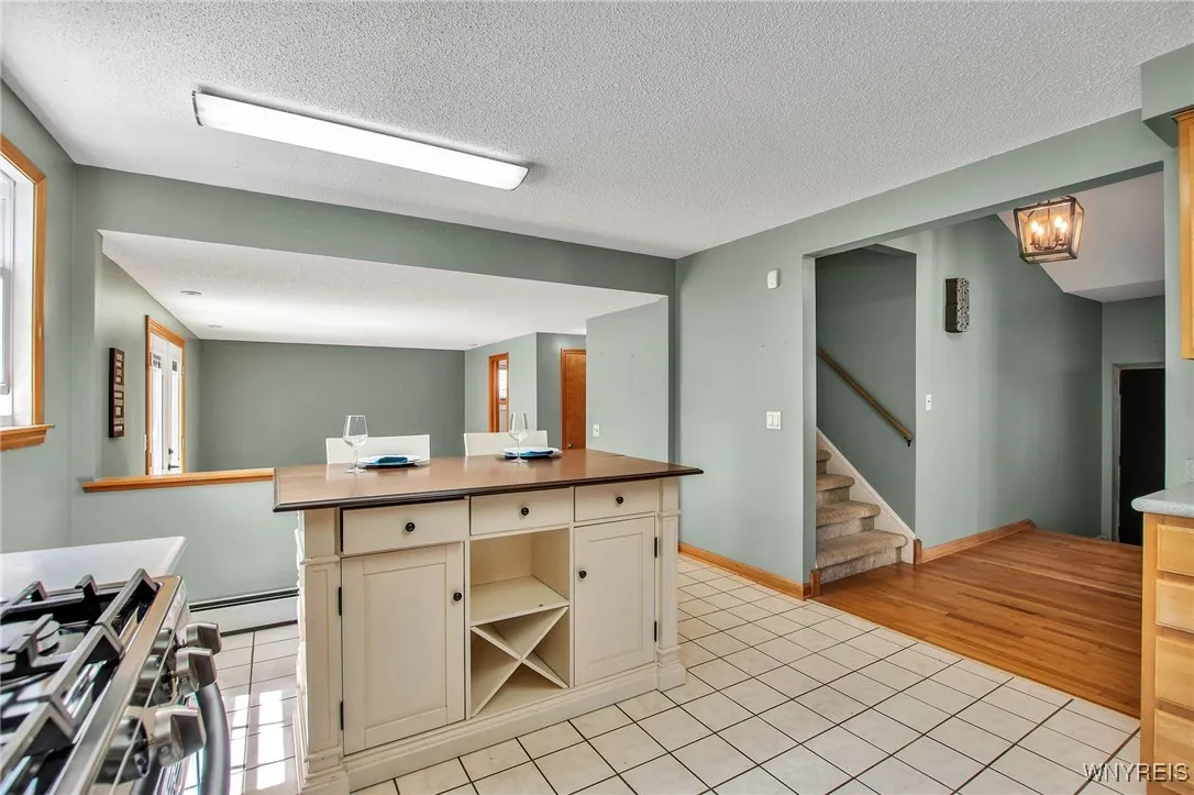 33 Windtree Lane, West Seneca, New York 14224, West Seneca, New York 14224, 3 Bedrooms Bedrooms, 7 Rooms Rooms,1 BathroomBathrooms,Residential,Closed,33 Windtree Lane, West Seneca, New York 14224,0,B1624684