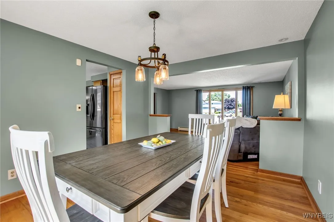 33 Windtree Lane, West Seneca, New York 14224, West Seneca, New York 14224, 3 Bedrooms Bedrooms, 7 Rooms Rooms,1 BathroomBathrooms,Residential,Closed,33 Windtree Lane, West Seneca, New York 14224,0,B1624684