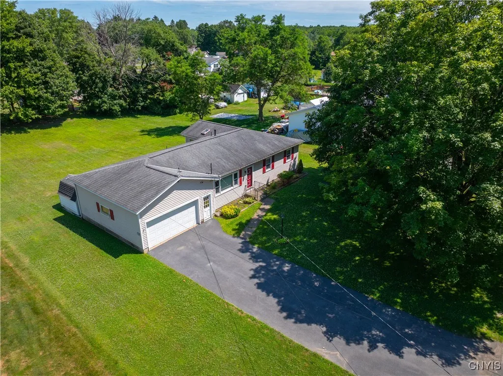 8686 Maple Lane, Lee, New York 13363, Lee, New York 13363, 3 Bedrooms Bedrooms, 7 Rooms Rooms,2 BathroomsBathrooms,Residential Lease,For Rent,8686 Maple Lane, Lee, New York 13363,S1624768