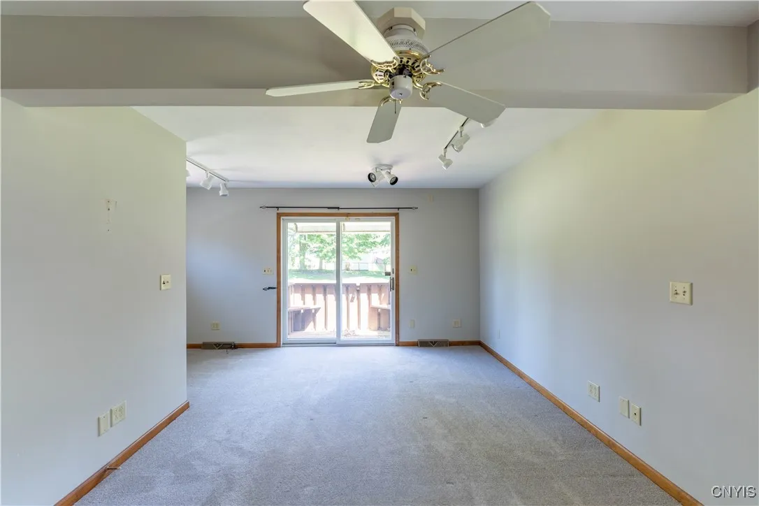 8686 Maple Lane, Lee, New York 13363, Lee, New York 13363, 3 Bedrooms Bedrooms, 7 Rooms Rooms,2 BathroomsBathrooms,Residential Lease,For Rent,8686 Maple Lane, Lee, New York 13363,S1624768