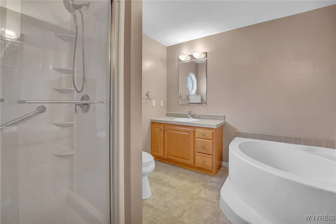 40 Washington Avenue, Orchard Park, New York 14127, Orchard Park, New York 14127, 3 Bedrooms Bedrooms, 7 Rooms Rooms,3 BathroomsBathrooms,Residential,For Sale,40 Washington Avenue, Orchard Park, New York 14127,B1618990