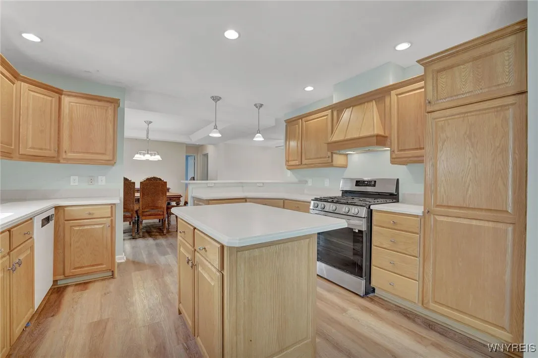 40 Washington Avenue, Orchard Park, New York 14127, Orchard Park, New York 14127, 3 Bedrooms Bedrooms, 7 Rooms Rooms,3 BathroomsBathrooms,Residential,For Sale,40 Washington Avenue, Orchard Park, New York 14127,B1618990