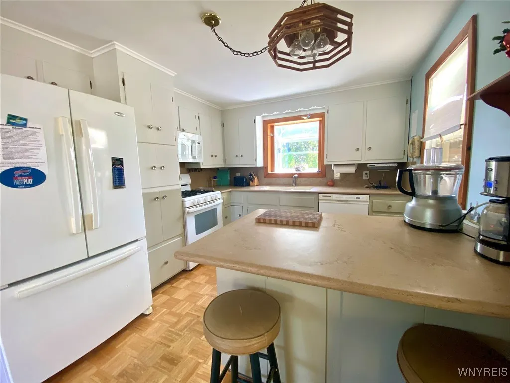 3693 Eckhardt Road, Eden, New York 14075, Eden, New York 14075, 3 Bedrooms Bedrooms, 7 Rooms Rooms,1 BathroomBathrooms,Residential,Closed,3693 Eckhardt Road, Eden, New York 14075,0,B1624823