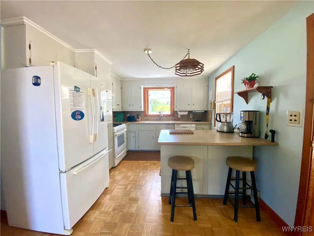 3693 Eckhardt Road, Eden, New York 14075, Eden, New York 14075, 3 Bedrooms Bedrooms, 7 Rooms Rooms,1 BathroomBathrooms,Residential,Closed,3693 Eckhardt Road, Eden, New York 14075,0,B1624823