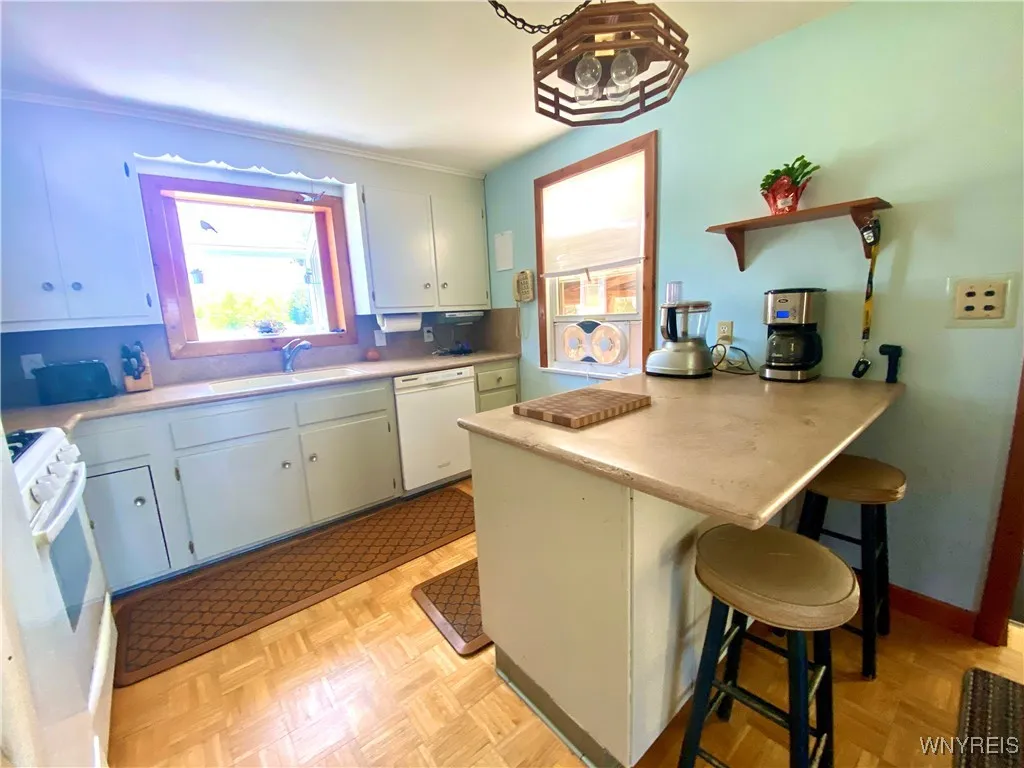 3693 Eckhardt Road, Eden, New York 14075, Eden, New York 14075, 3 Bedrooms Bedrooms, 7 Rooms Rooms,1 BathroomBathrooms,Residential,Closed,3693 Eckhardt Road, Eden, New York 14075,0,B1624823