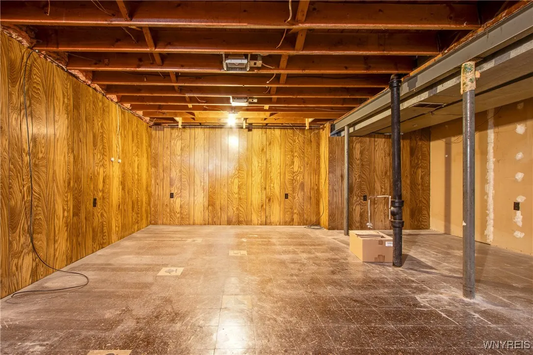 Basement/part finished