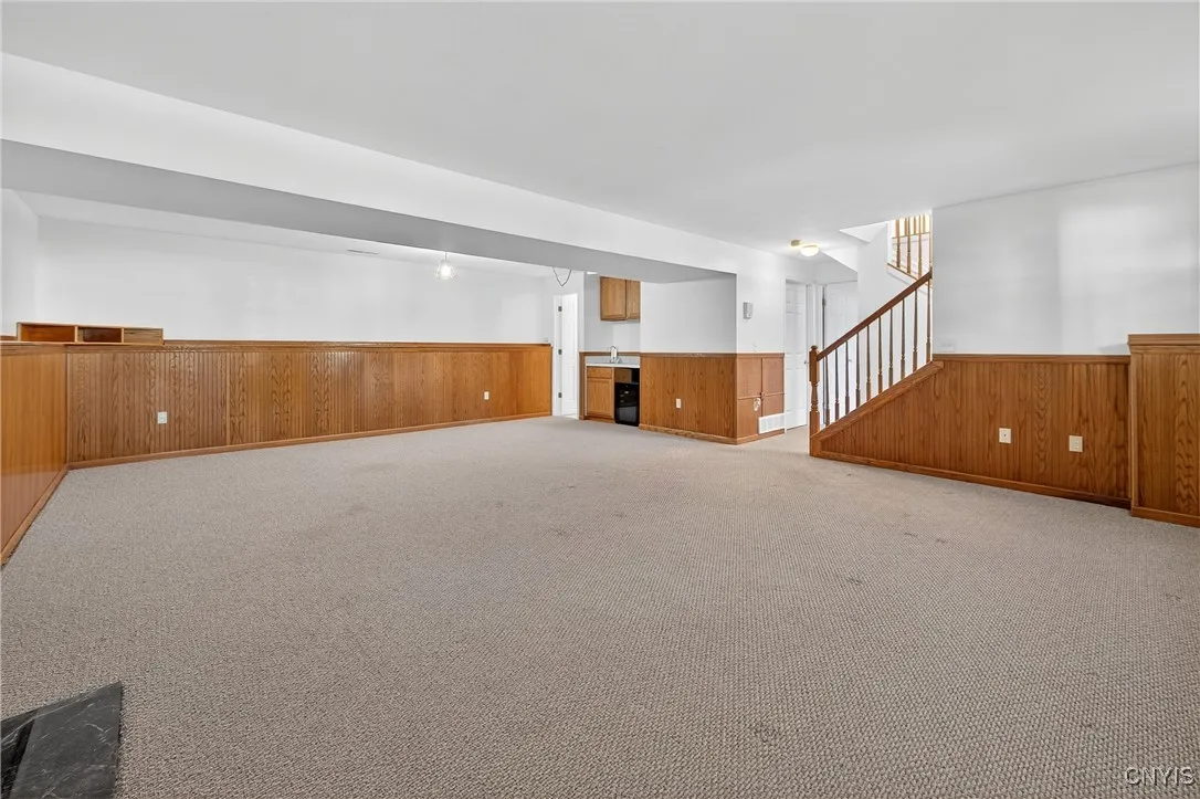 6063 Owlwood Drive, Cicero, New York 13039, Cicero, New York 13039, 4 Bedrooms Bedrooms, 8 Rooms Rooms,2 BathroomsBathrooms,Residential,Closed,6063 Owlwood Drive, Cicero, New York 13039,0,S1623220