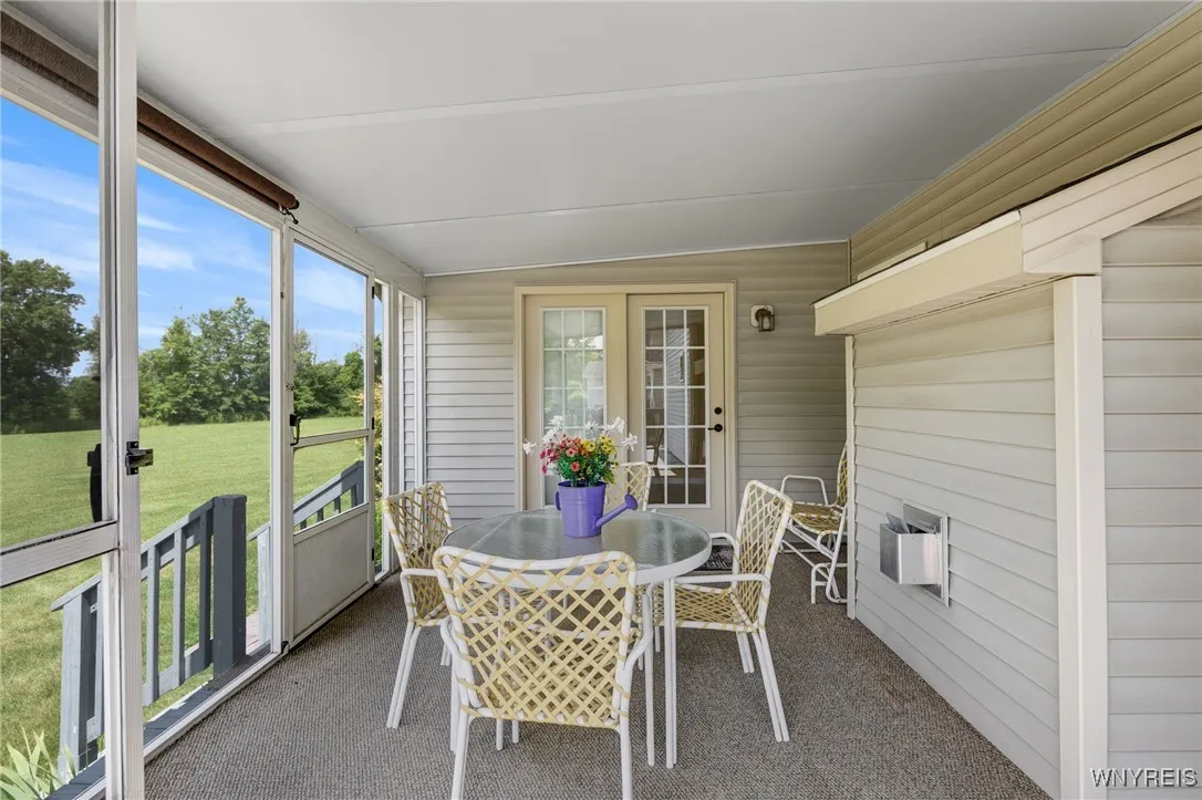 7024 Lakeside Drive, Wheatfield, New York 14304, Wheatfield, New York 14304, 3 Bedrooms Bedrooms, 6 Rooms Rooms,2 BathroomsBathrooms,Residential,Closed,7024 Lakeside Drive, Wheatfield, New York 14304,0,B1623812