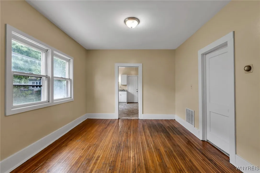 124 Hawley Street, Buffalo, New York 14213, Buffalo, New York 14213, 6 Bedrooms Bedrooms, ,2 BathroomsBathrooms,Residential,For Sale,124 Hawley Street, Buffalo, New York 14213,B1623456