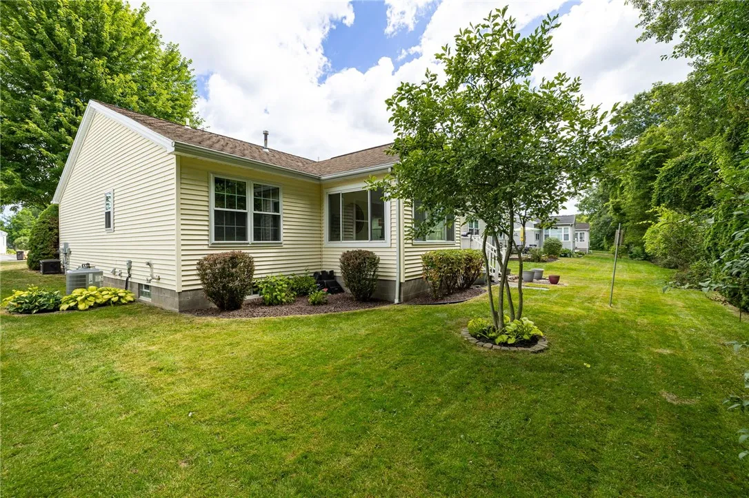 121 Freedom Pond Lane, Chili, New York 14514, Chili, New York 14514, 2 Bedrooms Bedrooms, 6 Rooms Rooms,2 BathroomsBathrooms,Residential,Closed,121 Freedom Pond Lane, Chili, New York 14514,0,R1614154