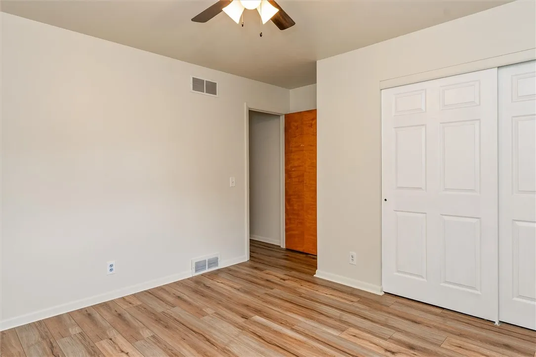 10 Matthew Drive, Perinton, New York 14450, Perinton, New York 14450, 3 Bedrooms Bedrooms, 9 Rooms Rooms,1 BathroomBathrooms,Residential,Closed,10 Matthew Drive, Perinton, New York 14450,0,R1624894