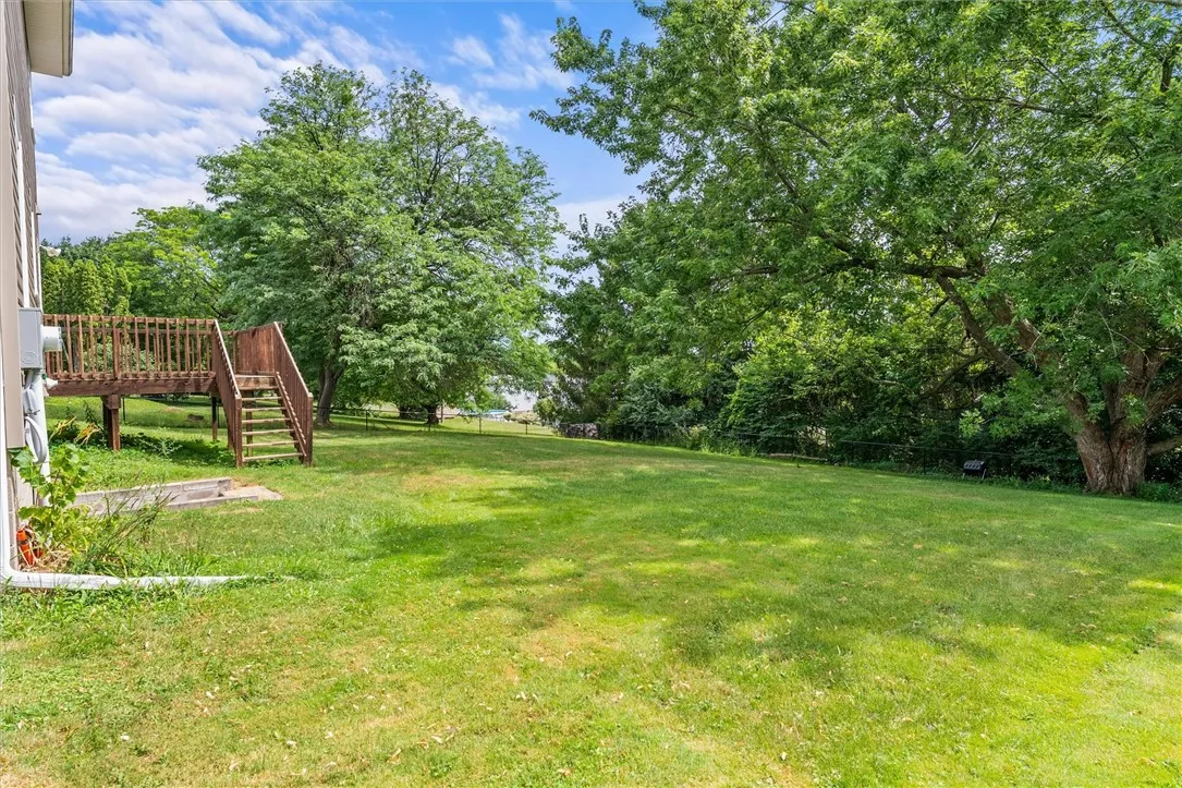 10 Matthew Drive, Perinton, New York 14450, Perinton, New York 14450, 3 Bedrooms Bedrooms, 9 Rooms Rooms,1 BathroomBathrooms,Residential,Closed,10 Matthew Drive, Perinton, New York 14450,0,R1624894