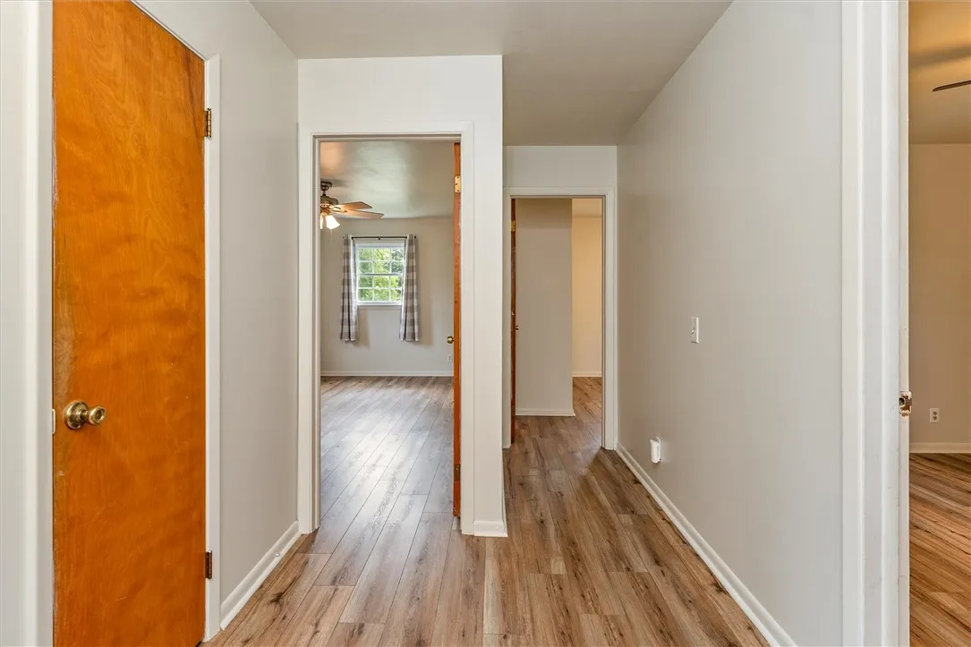10 Matthew Drive, Perinton, New York 14450, Perinton, New York 14450, 3 Bedrooms Bedrooms, 9 Rooms Rooms,1 BathroomBathrooms,Residential,Closed,10 Matthew Drive, Perinton, New York 14450,0,R1624894