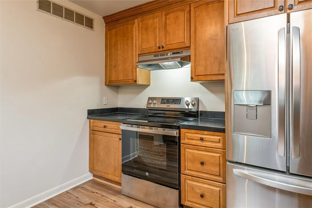 10 Matthew Drive, Perinton, New York 14450, Perinton, New York 14450, 3 Bedrooms Bedrooms, 9 Rooms Rooms,1 BathroomBathrooms,Residential,Closed,10 Matthew Drive, Perinton, New York 14450,0,R1624894