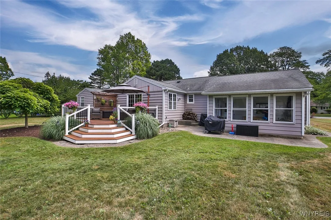 4530 Greenbriar Road, Clarence, New York 14221, Clarence, New York 14221, 3 Bedrooms Bedrooms, 8 Rooms Rooms,2 BathroomsBathrooms,Residential,For Sale,4530 Greenbriar Road, Clarence, New York 14221,B1624935