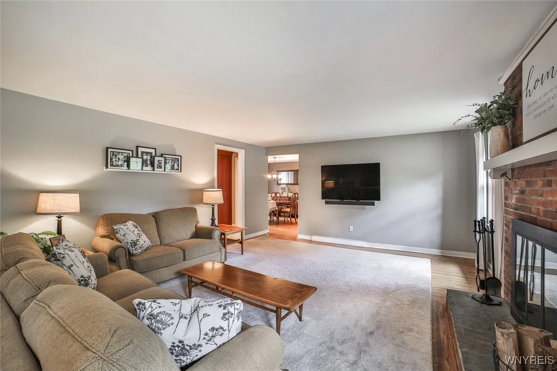 4530 Greenbriar Road, Clarence, New York 14221, Clarence, New York 14221, 3 Bedrooms Bedrooms, 8 Rooms Rooms,2 BathroomsBathrooms,Residential,For Sale,4530 Greenbriar Road, Clarence, New York 14221,B1624935