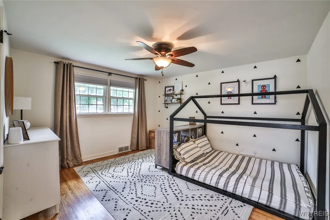 4530 Greenbriar Road, Clarence, New York 14221, Clarence, New York 14221, 3 Bedrooms Bedrooms, 8 Rooms Rooms,2 BathroomsBathrooms,Residential,For Sale,4530 Greenbriar Road, Clarence, New York 14221,B1624935