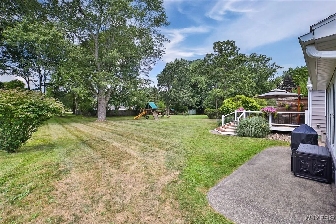 4530 Greenbriar Road, Clarence, New York 14221, Clarence, New York 14221, 3 Bedrooms Bedrooms, 8 Rooms Rooms,2 BathroomsBathrooms,Residential,For Sale,4530 Greenbriar Road, Clarence, New York 14221,B1624935