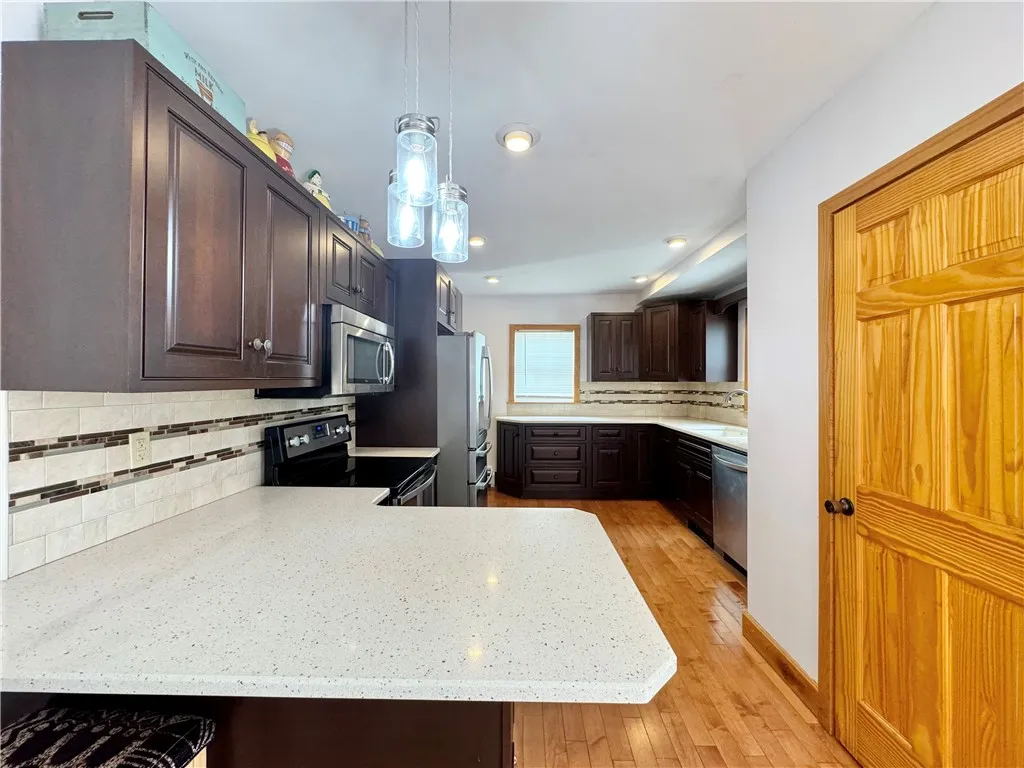 224 Kingsbury Avenue, Elmira City, New York 14901, Elmira City, New York 14901, 3 Bedrooms Bedrooms, 8 Rooms Rooms,1 BathroomBathrooms,Residential,For Sale,224 Kingsbury Avenue, Elmira City, New York 14901,R1623142