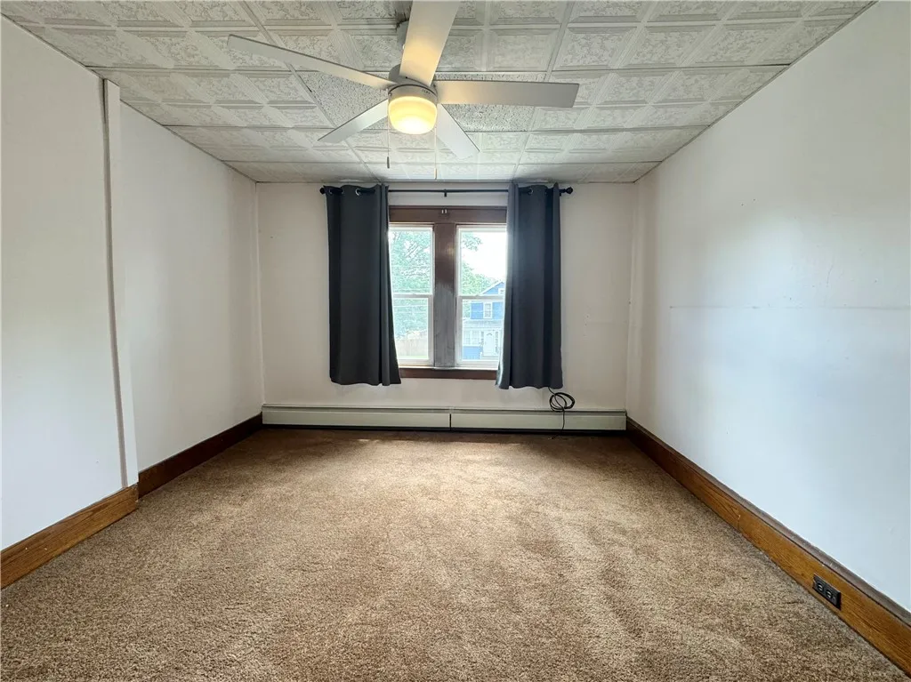 224 Kingsbury Avenue, Elmira City, New York 14901, Elmira City, New York 14901, 3 Bedrooms Bedrooms, 8 Rooms Rooms,1 BathroomBathrooms,Residential,For Sale,224 Kingsbury Avenue, Elmira City, New York 14901,R1623142