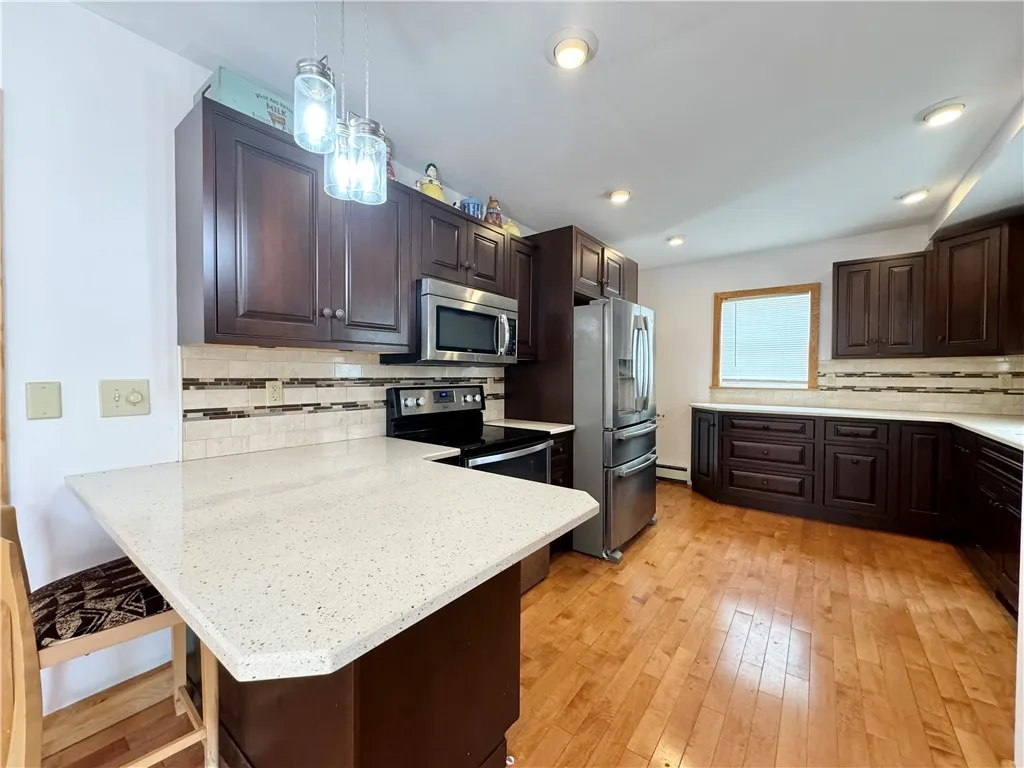 224 Kingsbury Avenue, Elmira City, New York 14901, Elmira City, New York 14901, 3 Bedrooms Bedrooms, 8 Rooms Rooms,1 BathroomBathrooms,Residential,For Sale,224 Kingsbury Avenue, Elmira City, New York 14901,R1623142