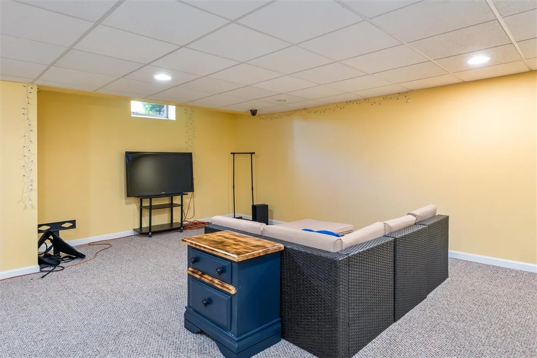 78 Rockwell Drive, Greece, New York 14468, Greece, New York 14468, 4 Bedrooms Bedrooms, 5 Rooms Rooms,2 BathroomsBathrooms,Residential,Closed,78 Rockwell Drive, Greece, New York 14468,0,R1624715